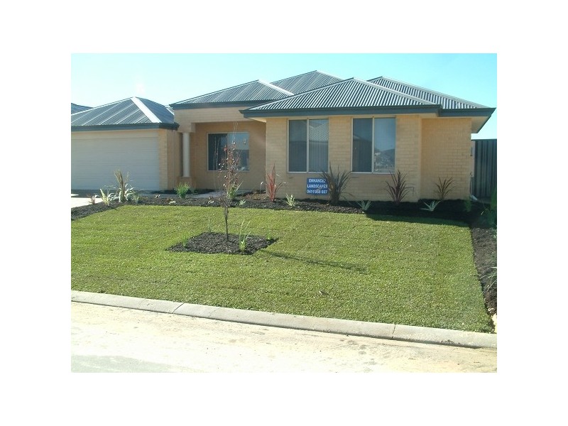 12 MANILA WAY, Aveley WA 6069