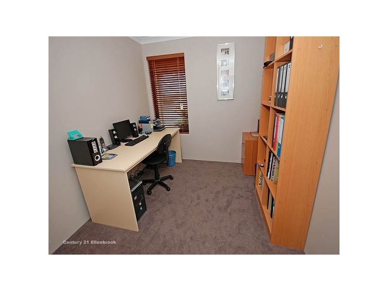 8 ADDINGHAM DRIVE, Ellenbrook WA 6069