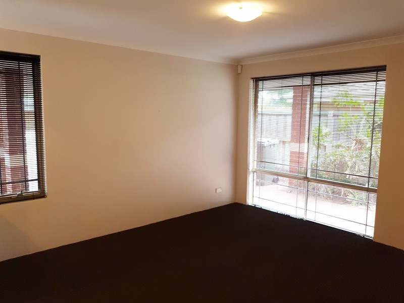16 Regelia Turn, Ellenbrook WA 6069