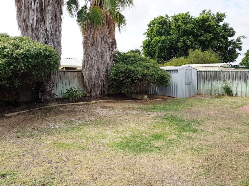 16 Regelia Turn, Ellenbrook WA 6069
