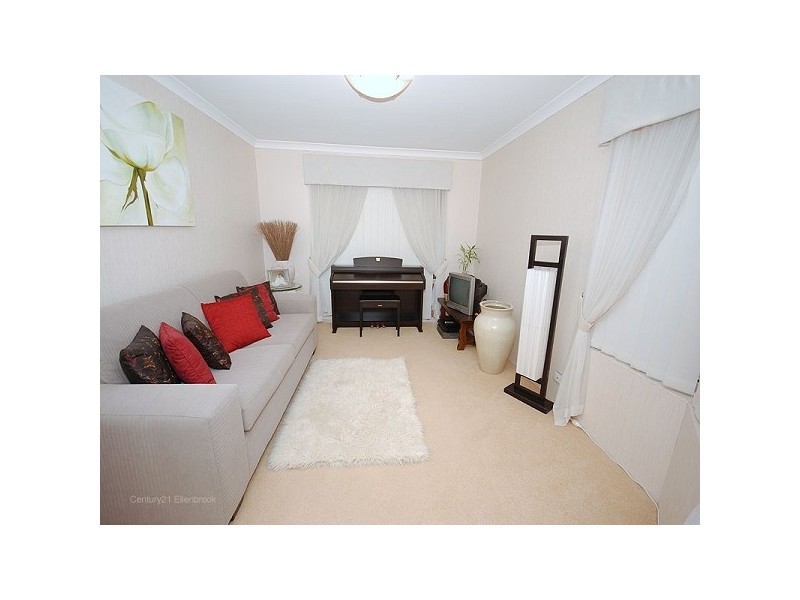 7 Honeyeater Terrace, Ellenbrook WA 6069