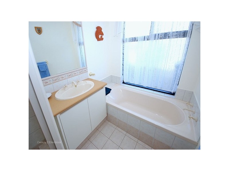 25 SANTORINI TURN, Ellenbrook WA 6069