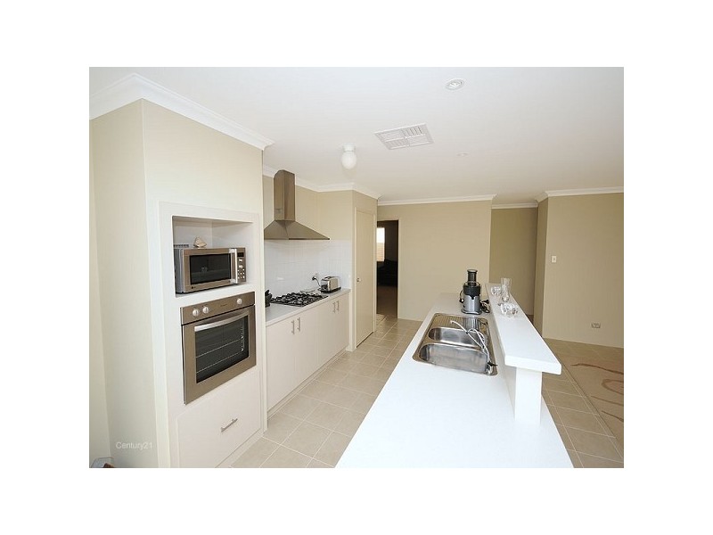 6 Durant Way, Ellenbrook WA 6069