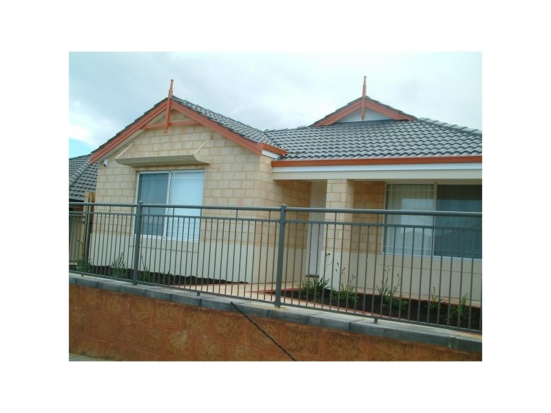 11 Mundego Turn, Ellenbrook WA 6069