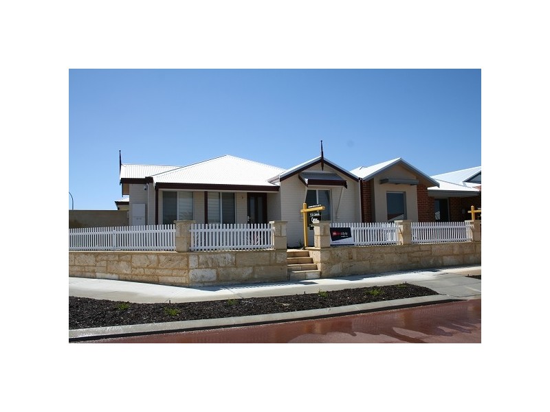 25 PARNHAM AVE, Ellenbrook WA 6069