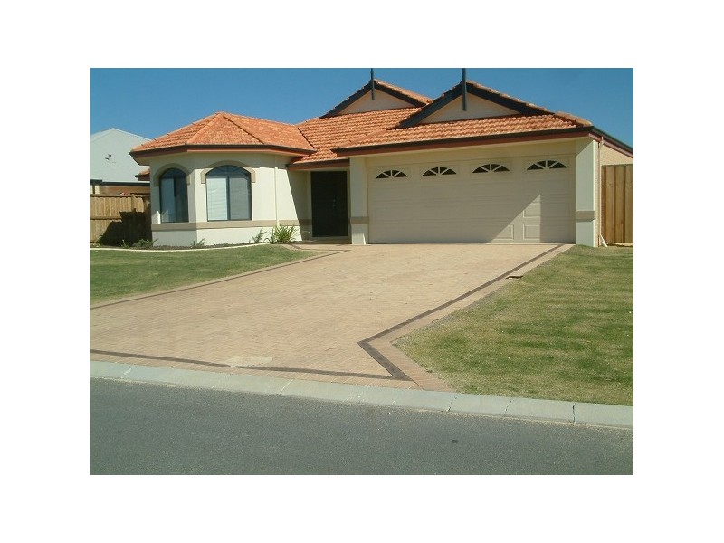 70 Fantail Crescent, Ellenbrook WA 6069