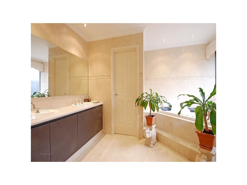 38 Beechwood Circle, Aveley WA 6069