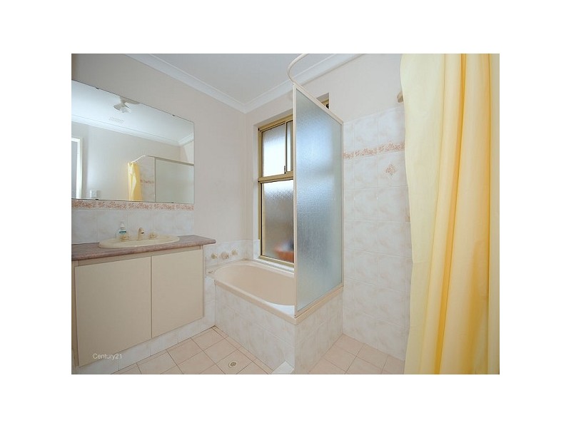 76 Larrawa Circle, Ellenbrook WA 6069