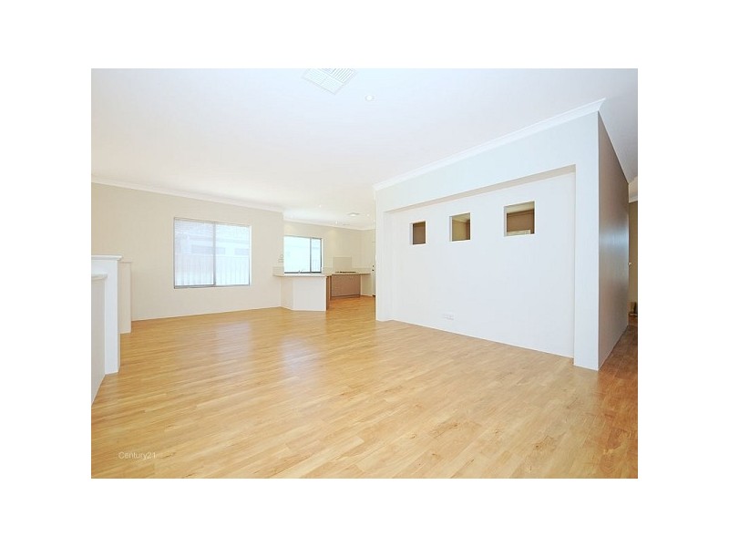 70 Fantail Crescent, Ellenbrook WA 6069