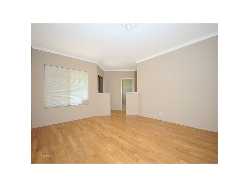 70 Fantail Crescent, Ellenbrook WA 6069