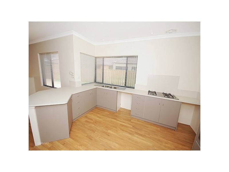 70 Fantail Crescent, Ellenbrook WA 6069