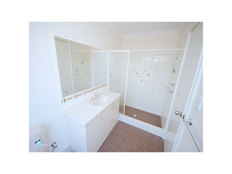 70 Fantail Crescent, Ellenbrook WA 6069