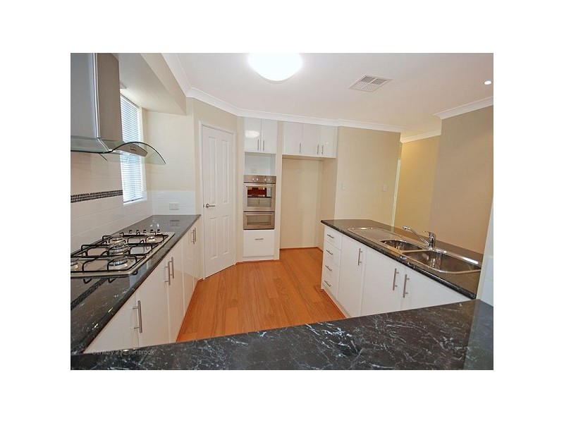 21 Mundego Turn, Ellenbrook WA 6069