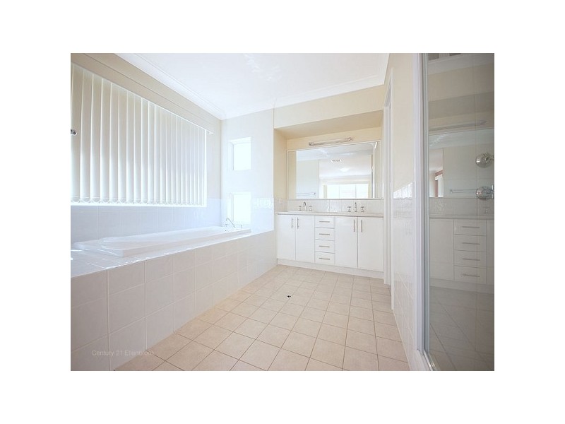 21 Mundego Turn, Ellenbrook WA 6069