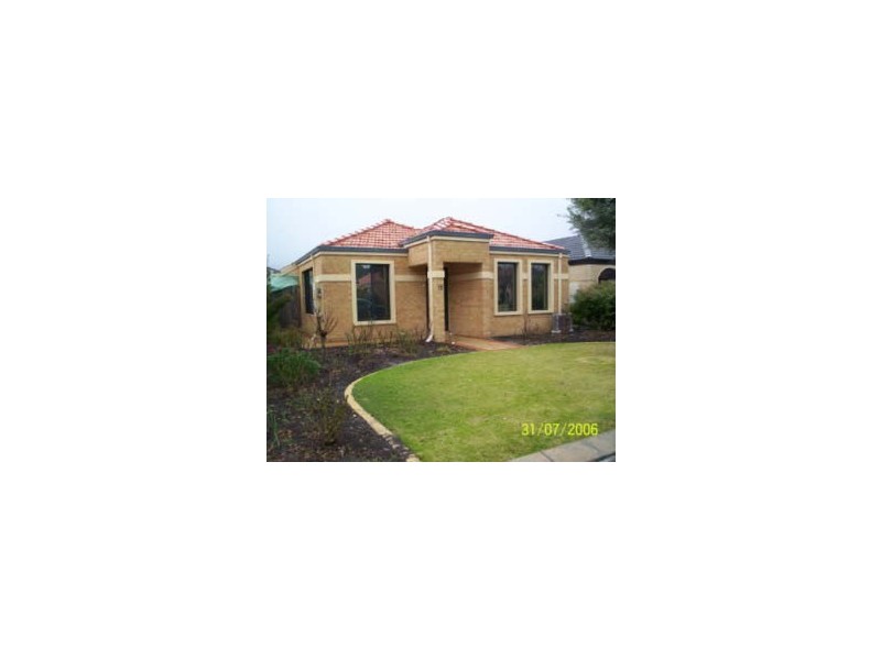 15 St Tropez Vista, Ellenbrook WA 6069