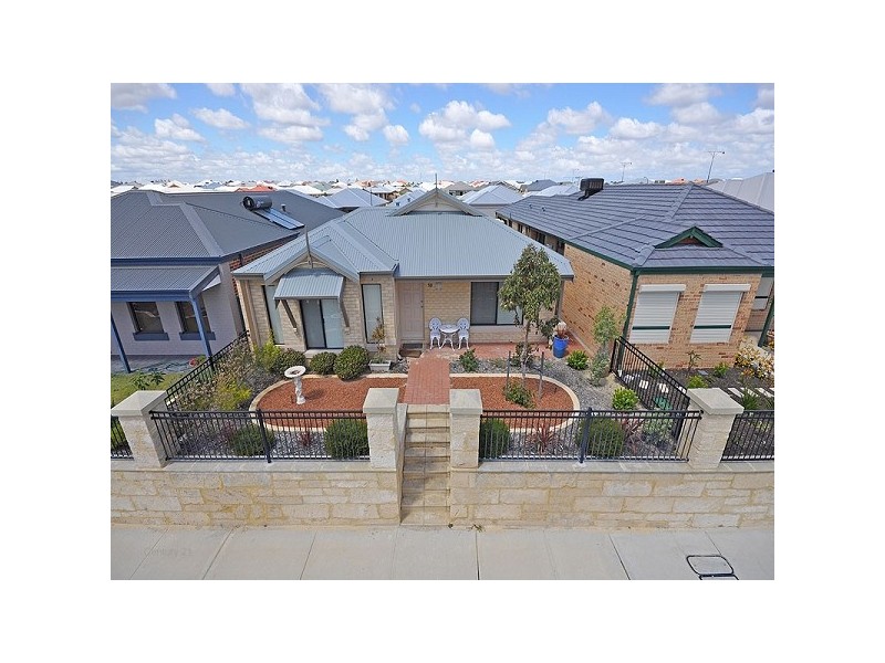 10 Alcala Street, Ellenbrook WA 6069