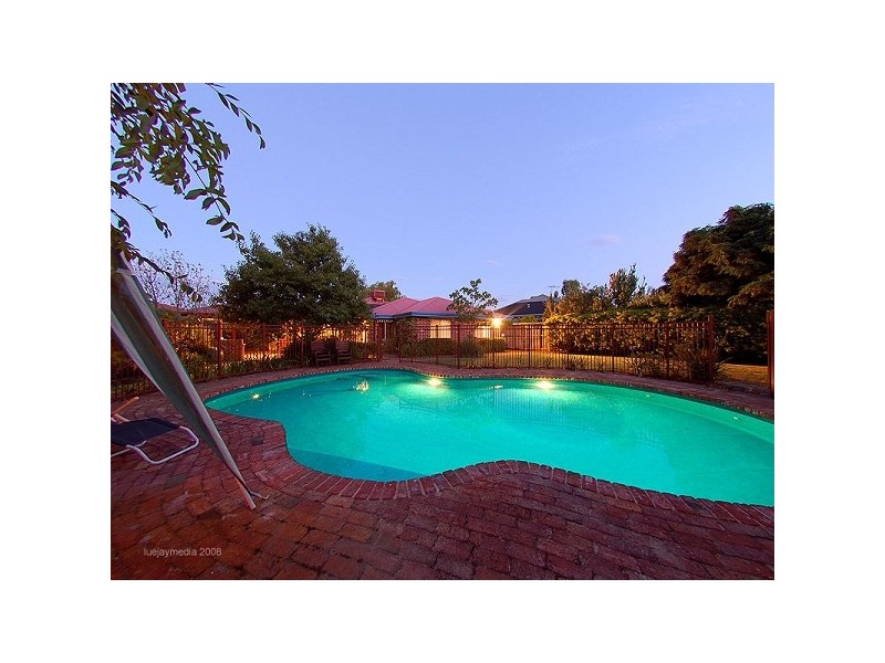27 Cabernet Place, The Vines WA 6069