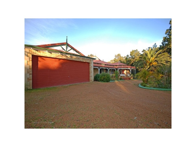 218 Vines Ave, The Vines WA 6069