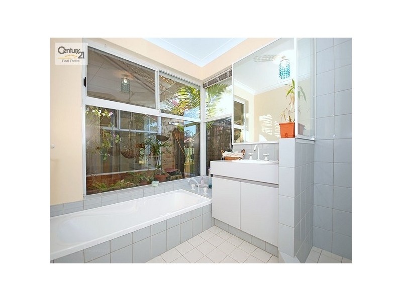 218 Vines Ave, The Vines WA 6069