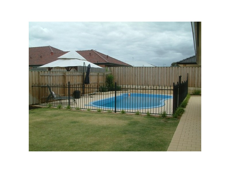 3 TURNBERRY WAY, The Vines WA 6069