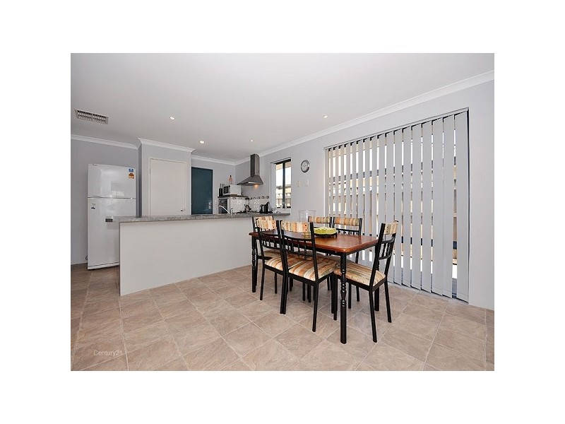 21 Thetis Tce, Ellenbrook WA 6069