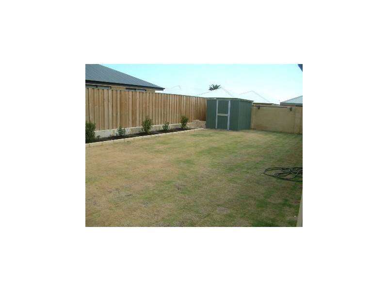 4 Galatea Pass, Ellenbrook WA 6069