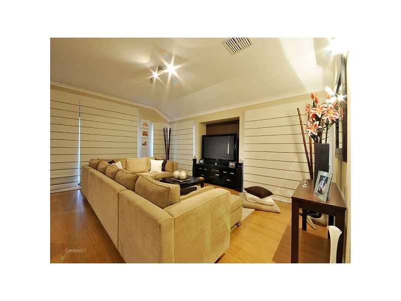 7 Ridgehill Court, Ellenbrook WA 6069