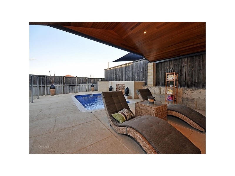 7 Ridgehill Court, Ellenbrook WA 6069