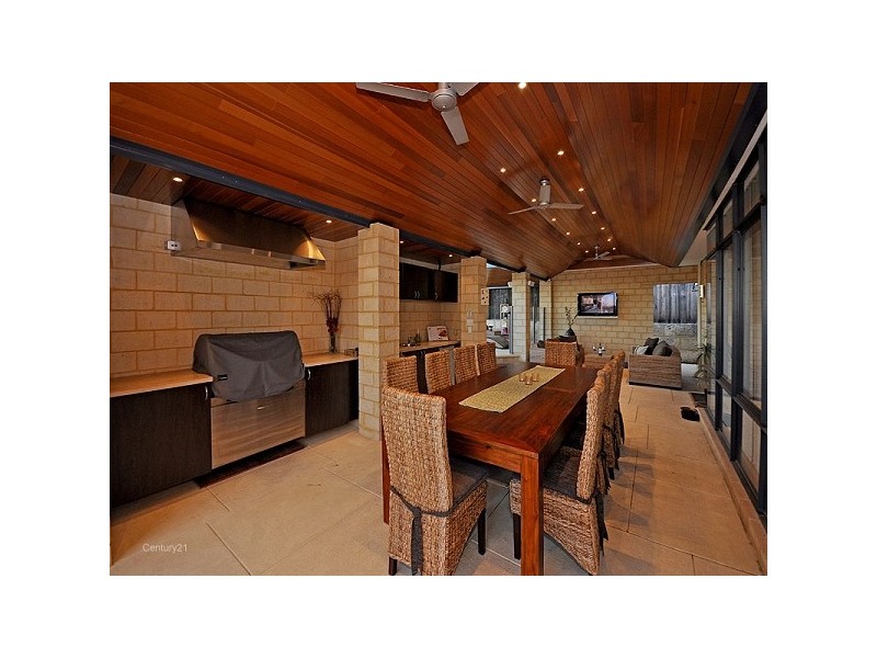 7 Ridgehill Court, Ellenbrook WA 6069