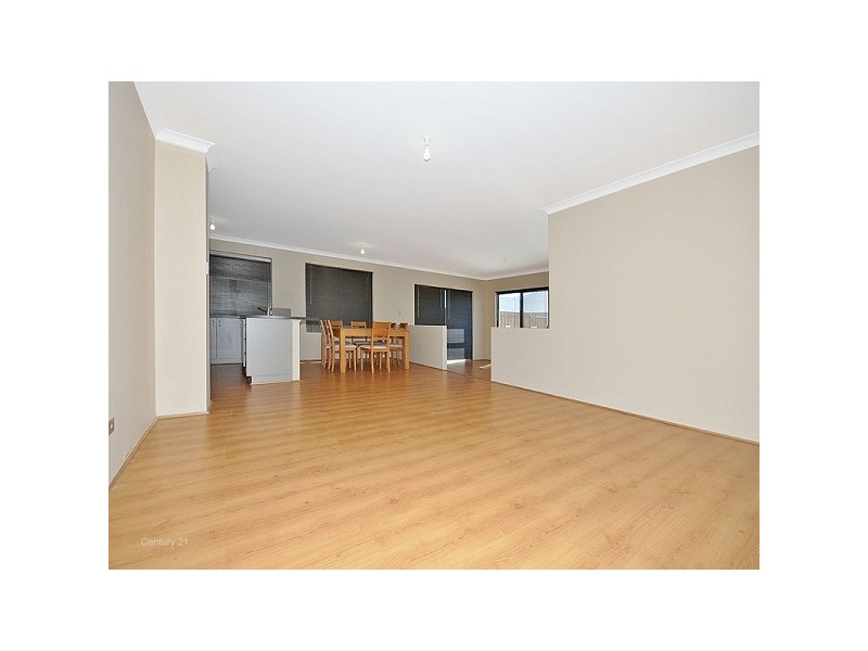 11 Jervis Drive, Ellenbrook WA 6069