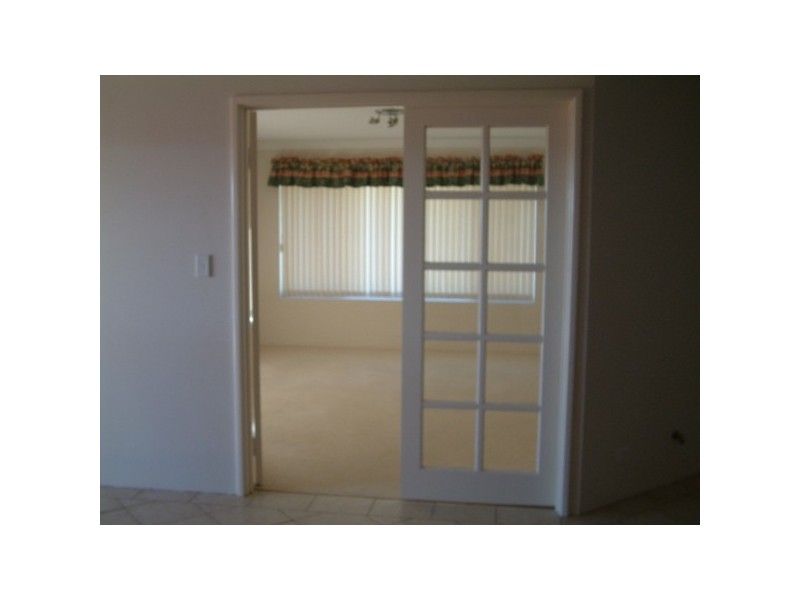 1 Ridgehill Court, Ellenbrook WA 6069