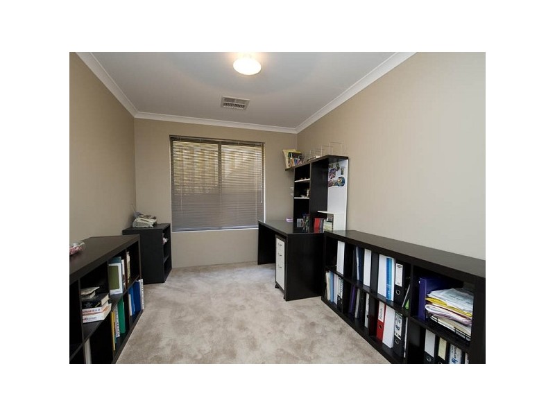3 Boxgrove Loop, Ellenbrook WA 6069