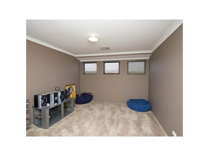 3 Boxgrove Loop, Ellenbrook WA 6069