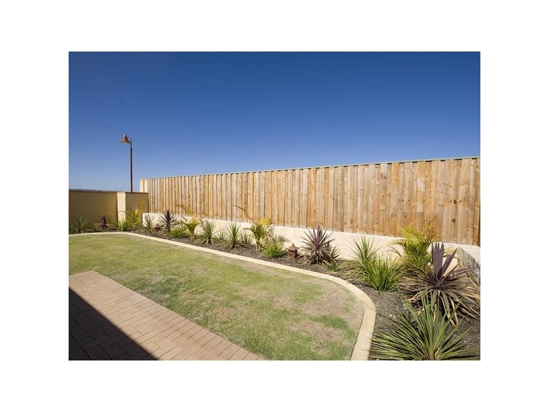 3 Boxgrove Loop, Ellenbrook WA 6069