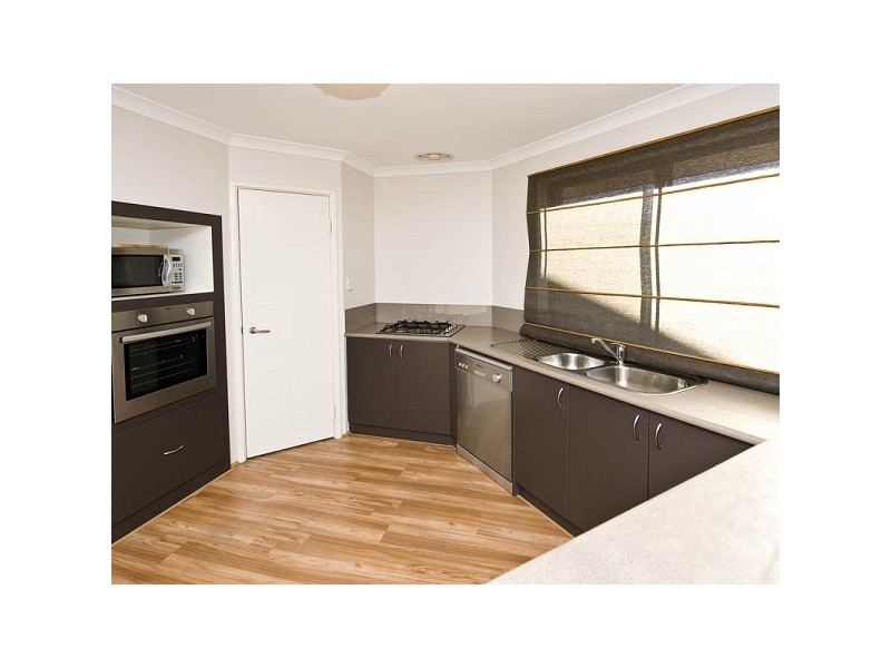 28 Beechwood Circle, Aveley WA 6069