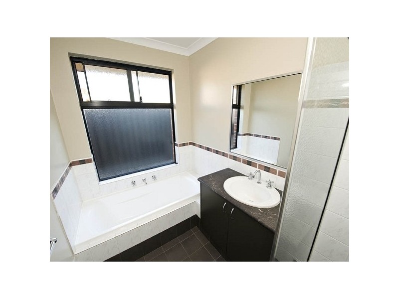 28 Beechwood Circle, Aveley WA 6069