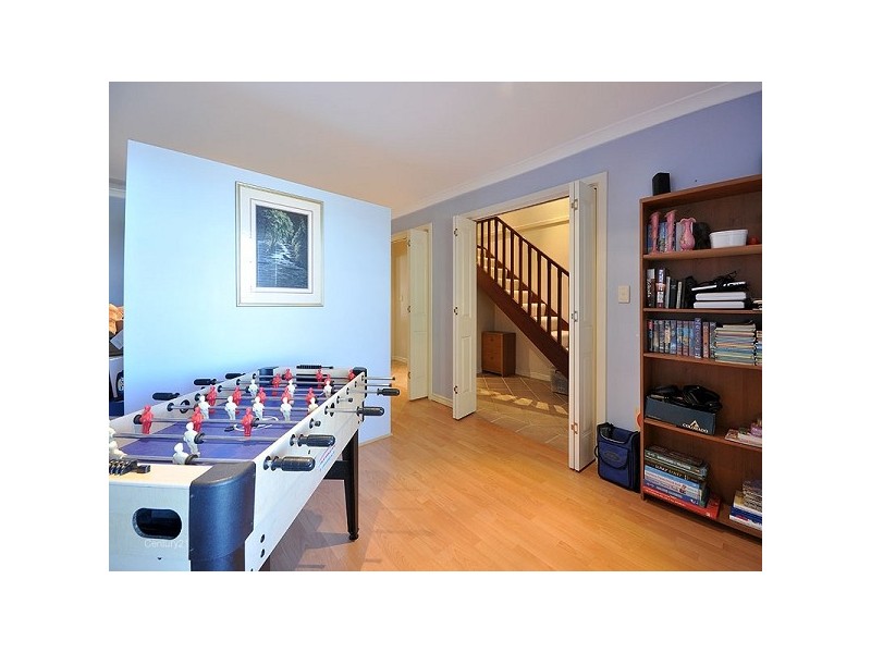 21 Raven Grove, Ellenbrook WA 6069