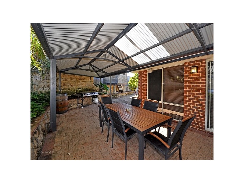 21 Raven Grove, Ellenbrook WA 6069