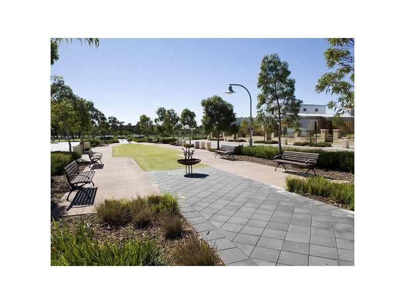 20 Dunrobin Drive, Ellenbrook WA 6069