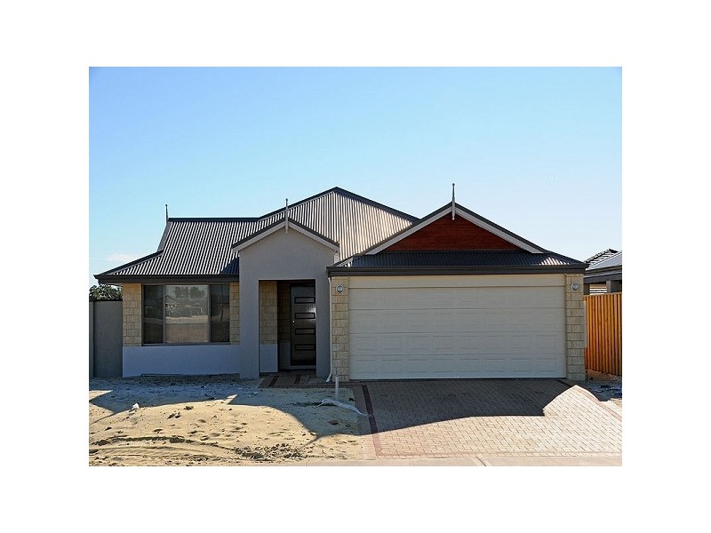 3 Musselbrook Trail, Ellenbrook WA 6069