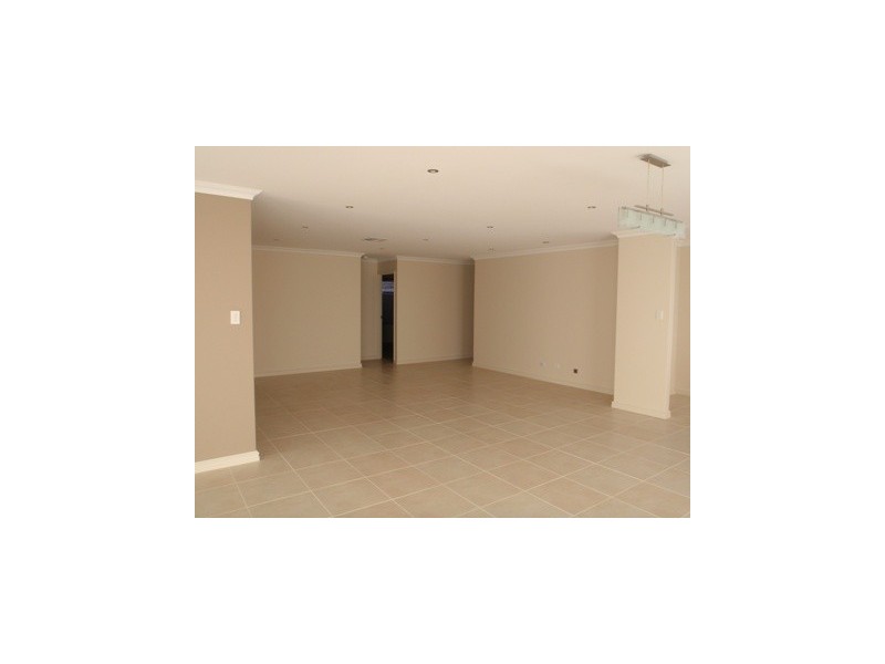 78 Amethyst Parkway, Aveley WA 6069