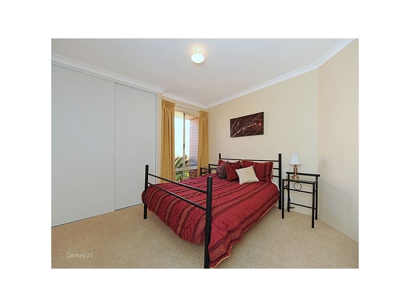 38 Halpin Circle, Ellenbrook WA 6069