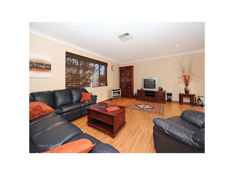 38 Halpin Circle, Ellenbrook WA 6069