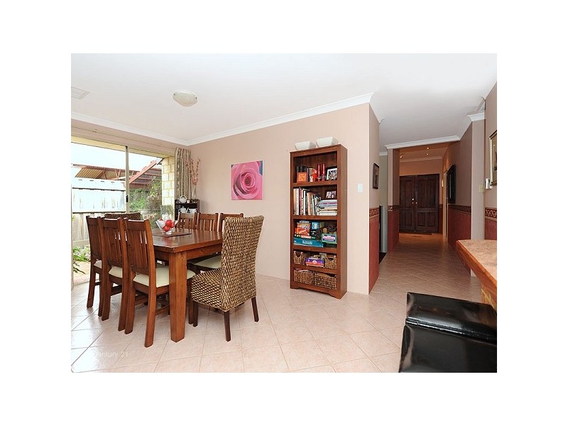 18 Baluchi Way, Henley Brook WA 6055