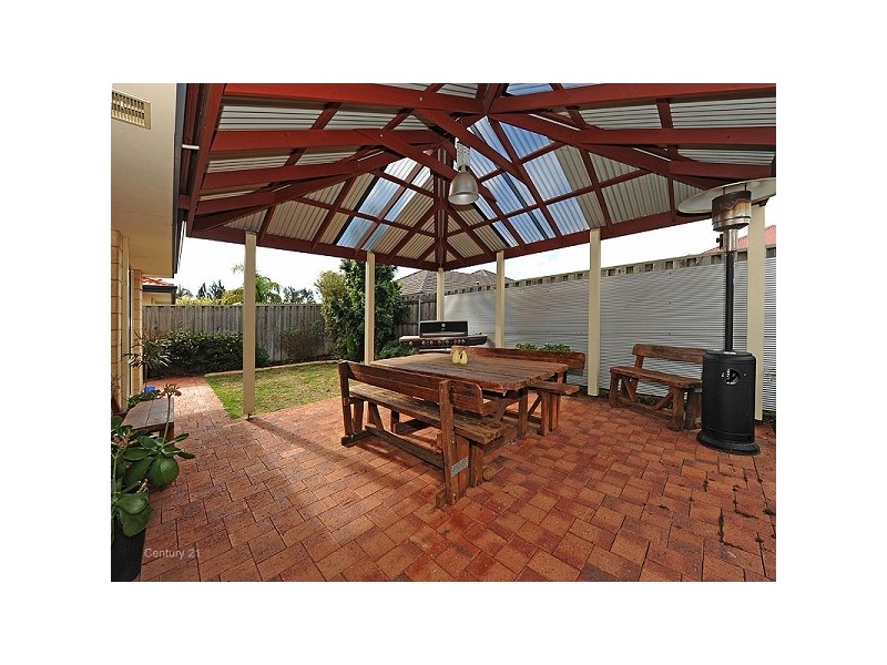 18 Baluchi Way, Henley Brook WA 6055