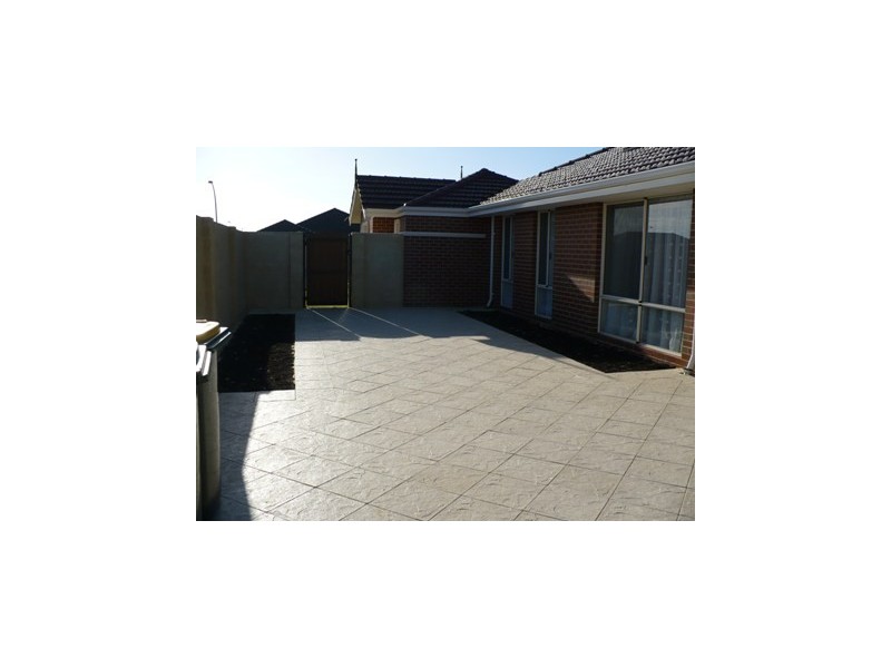 46 Simmonds Pass, Ellenbrook WA 6069