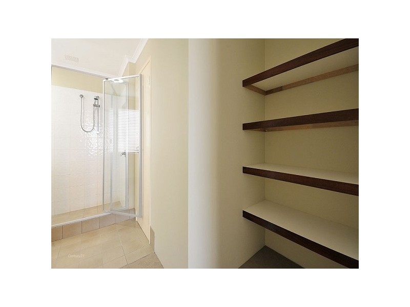 25 Ardmore Parade, Ellenbrook WA 6069