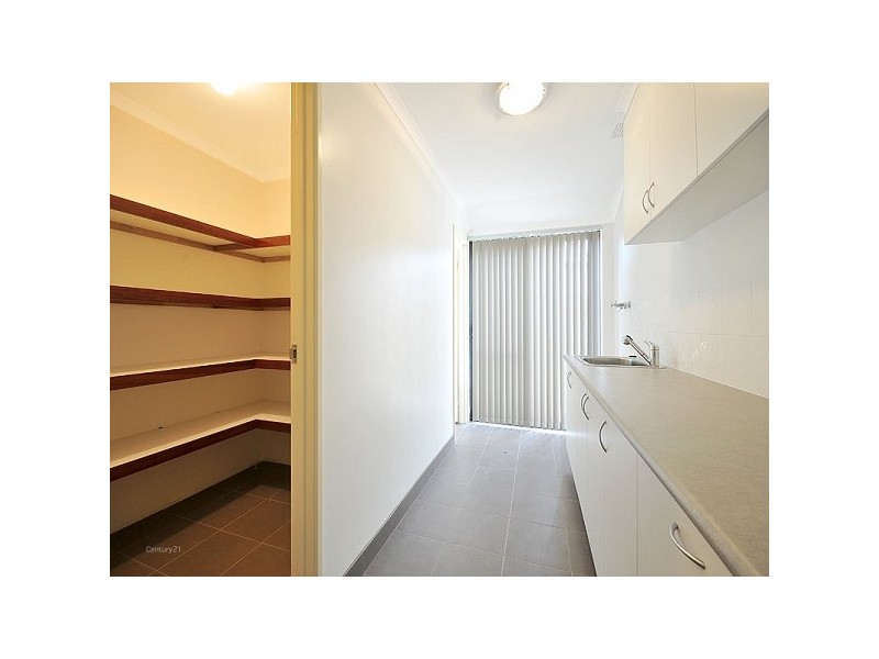 25 Ardmore Parade, Ellenbrook WA 6069