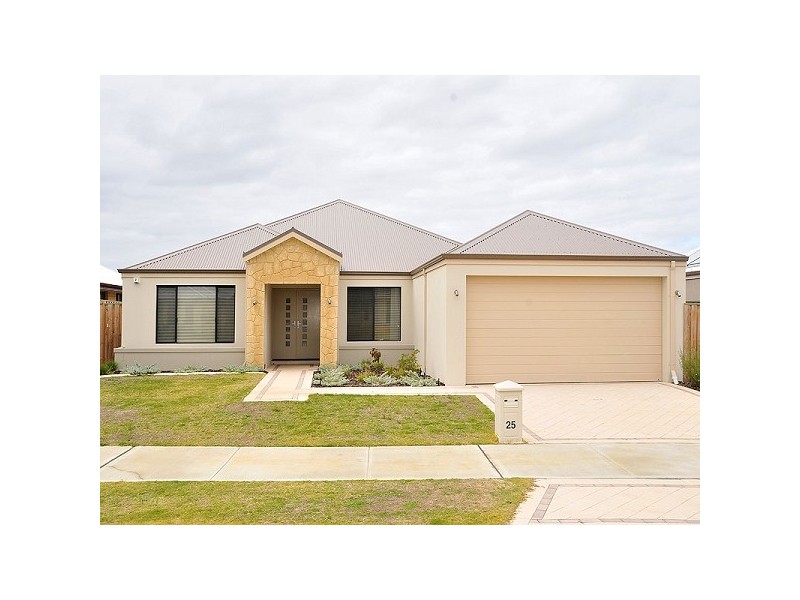25 Ardmore Parade, Ellenbrook WA 6069