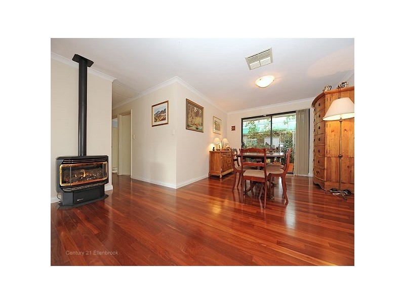 38 San Lorenzo Blvd, Ellenbrook WA 6069